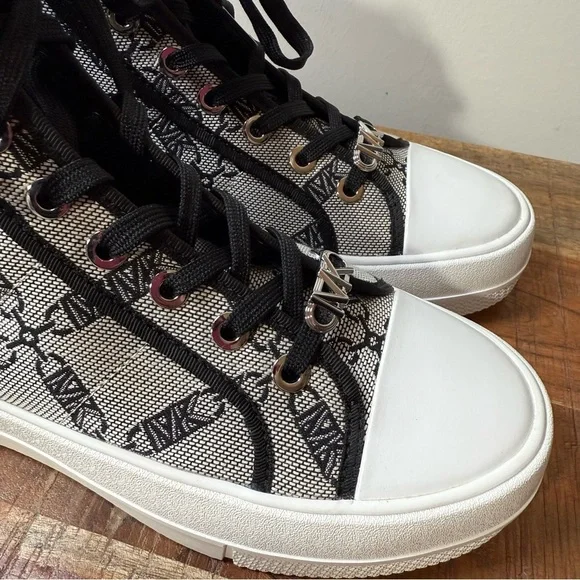 Michael Kors Monogram Envy Hightop Sneakers, Women’s 8.5 - Picture 3 of 7